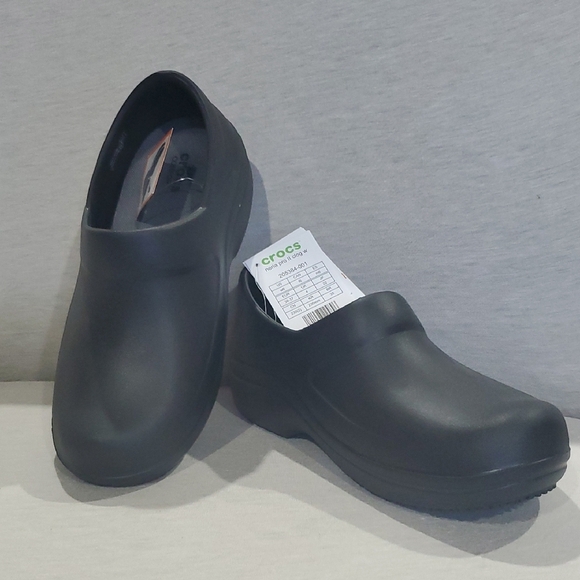 CROCS Neria Pro II Black Clogs - Picture 1 of 8
